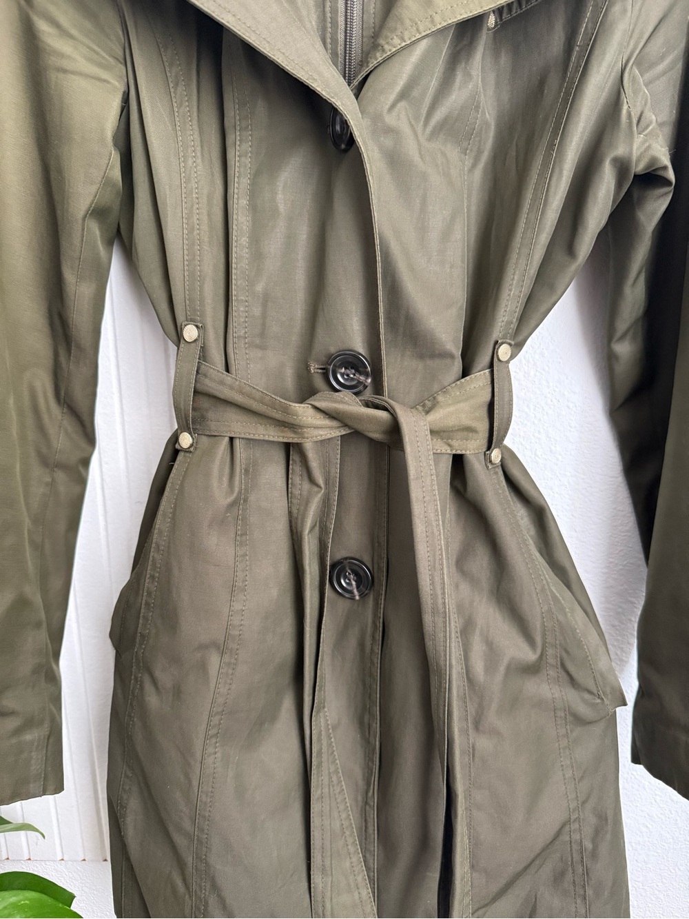 Olive Green Belted Trench Coat with Hood - Picture 4 of 7